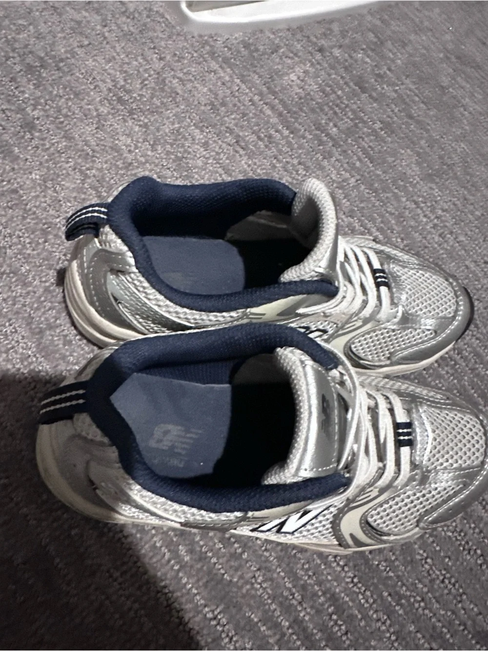 New Balance 530 Silver and Navy Mesh Athletic Sneakers